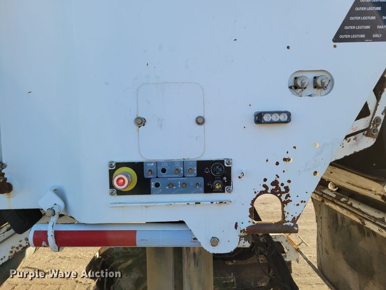 image for item DO4200 2014 Roadtec RX600E-4  VCS milling machine