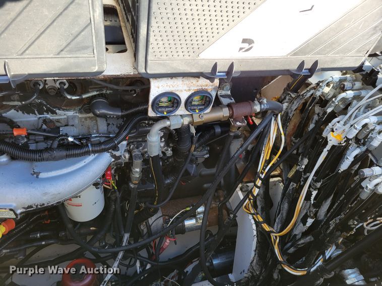 image for item DO4200 2014 Roadtec RX600E-4  VCS milling machine