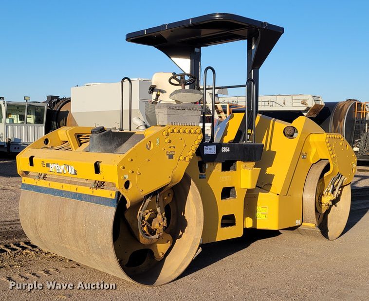 image for item DO4201 2012 Caterpillar CB-54  double drum vibratory roller