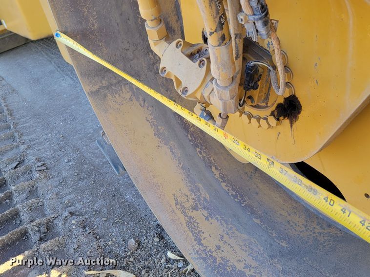 image for item DO4201 2012 Caterpillar CB-54  double drum vibratory roller