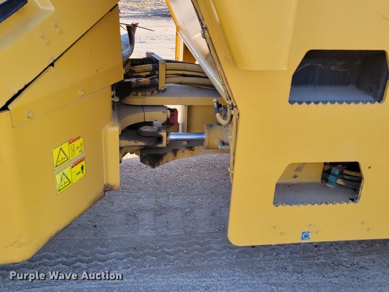 image for item DO4201 2012 Caterpillar CB-54  double drum vibratory roller