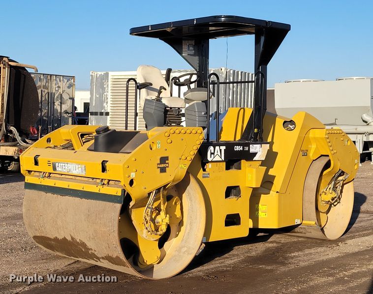 image for item DO4202 2010 Caterpillar CB-54  double drum vibratory roller