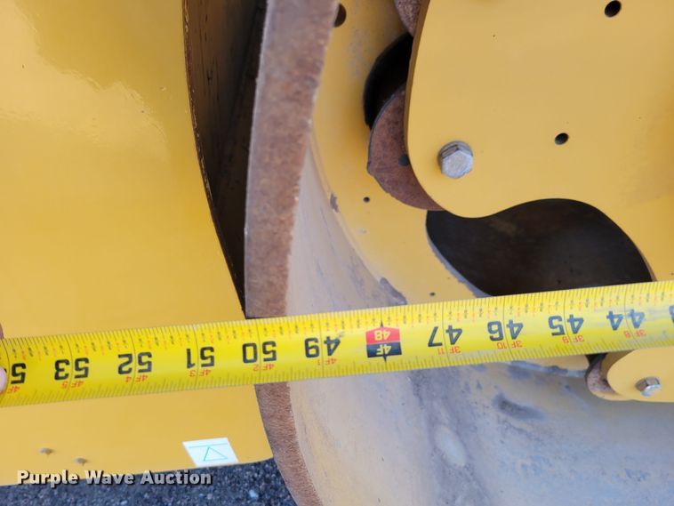 image for item DO4202 2010 Caterpillar CB-54  double drum vibratory roller