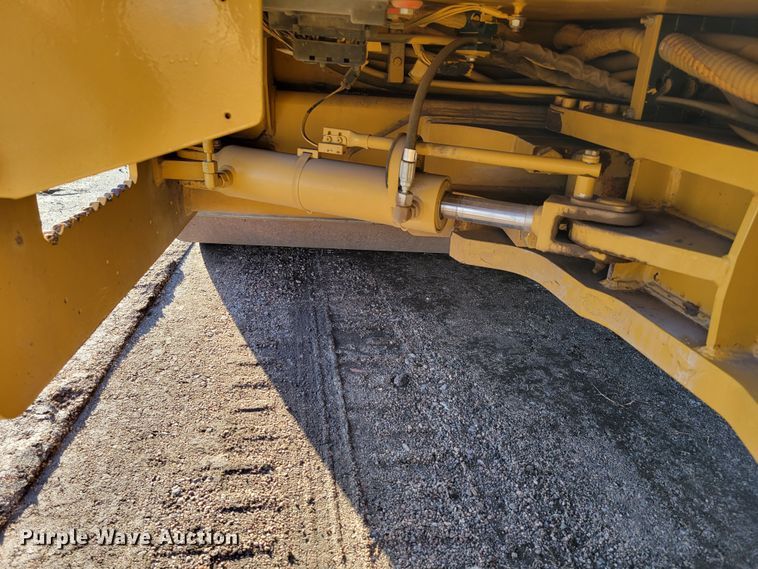 image for item DO4202 2010 Caterpillar CB-54  double drum vibratory roller