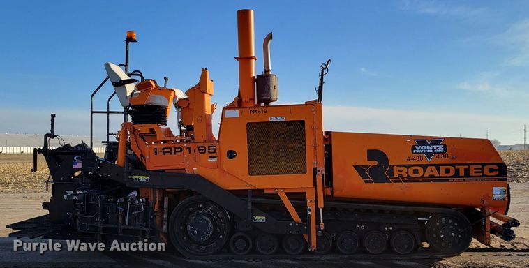 image for item DO4203 2009 Roadtec RP195  paver