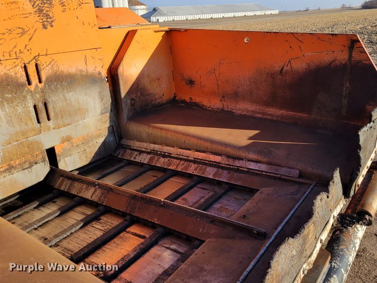 image for item DO4203 2009 Roadtec RP195  paver