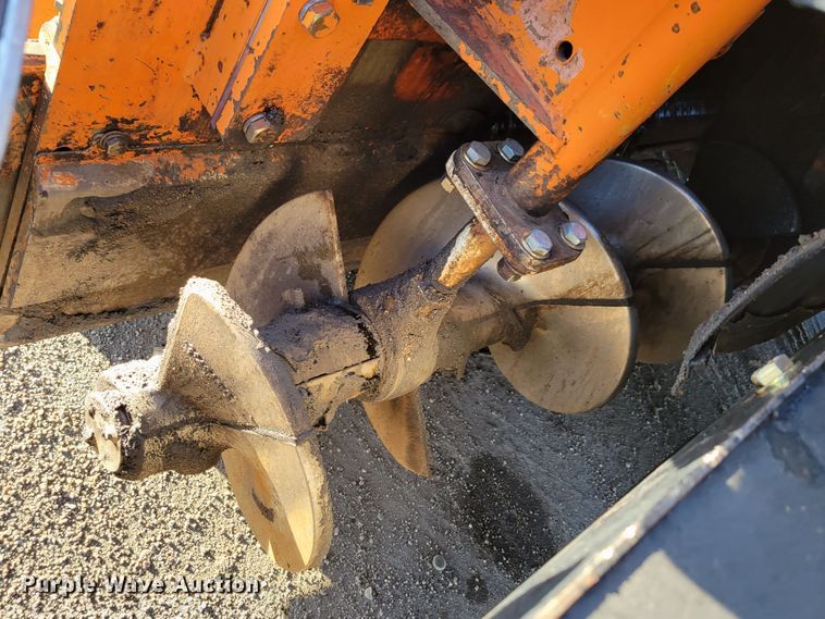 image for item DO4203 2009 Roadtec RP195  paver