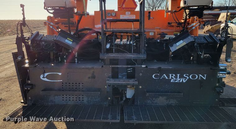 image for item DO4203 2009 Roadtec RP195  paver