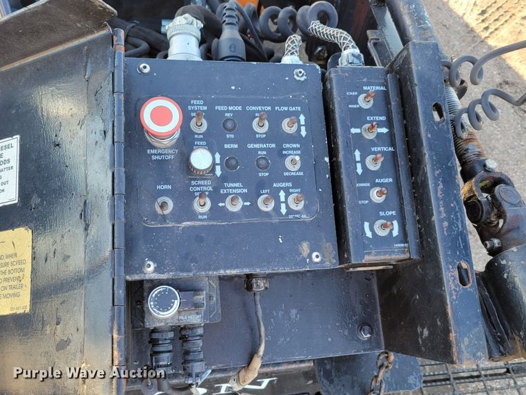 image for item DO4203 2009 Roadtec RP195  paver