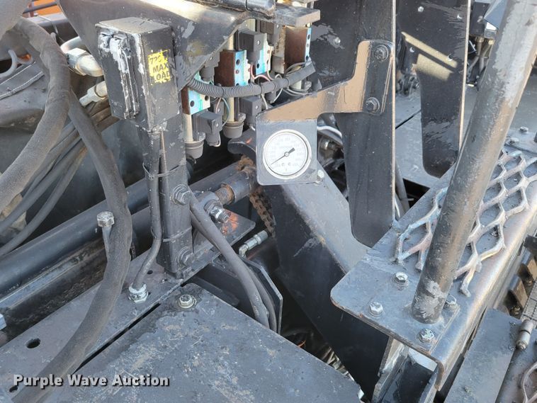 image for item DO4203 2009 Roadtec RP195  paver