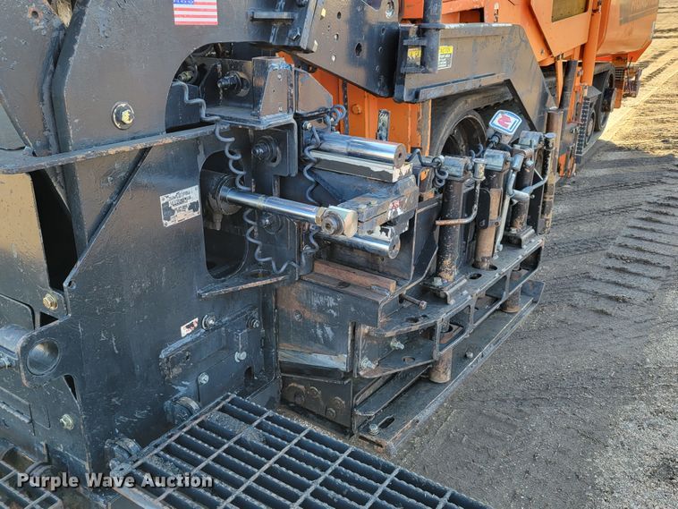 image for item DO4203 2009 Roadtec RP195  paver