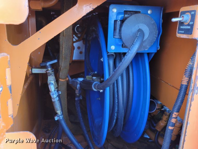 image for item DO4203 2009 Roadtec RP195  paver