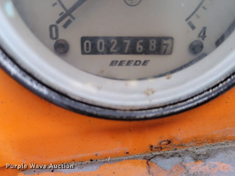 image for item DO4203 2009 Roadtec RP195  paver