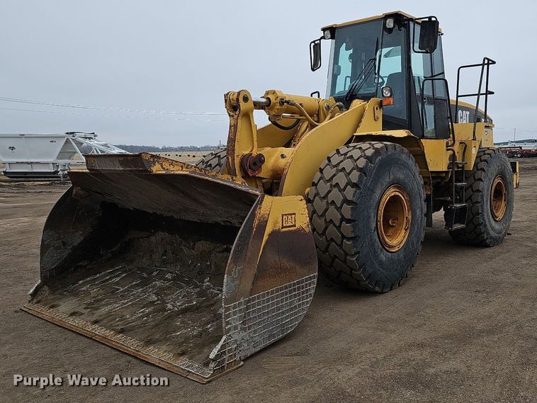 image for item DO4204 Caterpillar 966G  wheel loader