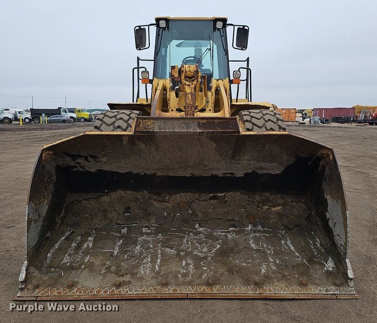 image for item DO4204 Caterpillar 966G  wheel loader