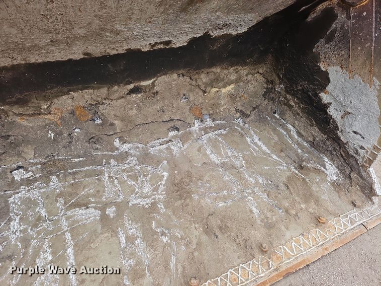 image for item DO4204 Caterpillar 966G  wheel loader