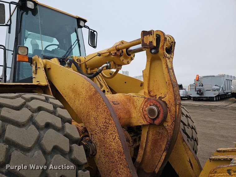 image for item DO4204 Caterpillar 966G  wheel loader