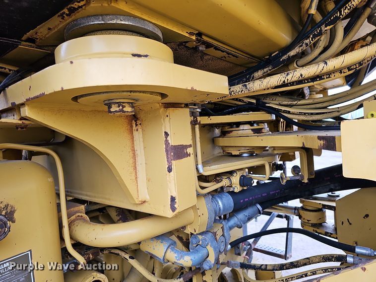 image for item DO4204 Caterpillar 966G  wheel loader