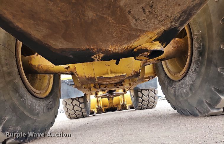 image for item DO4204 Caterpillar 966G  wheel loader