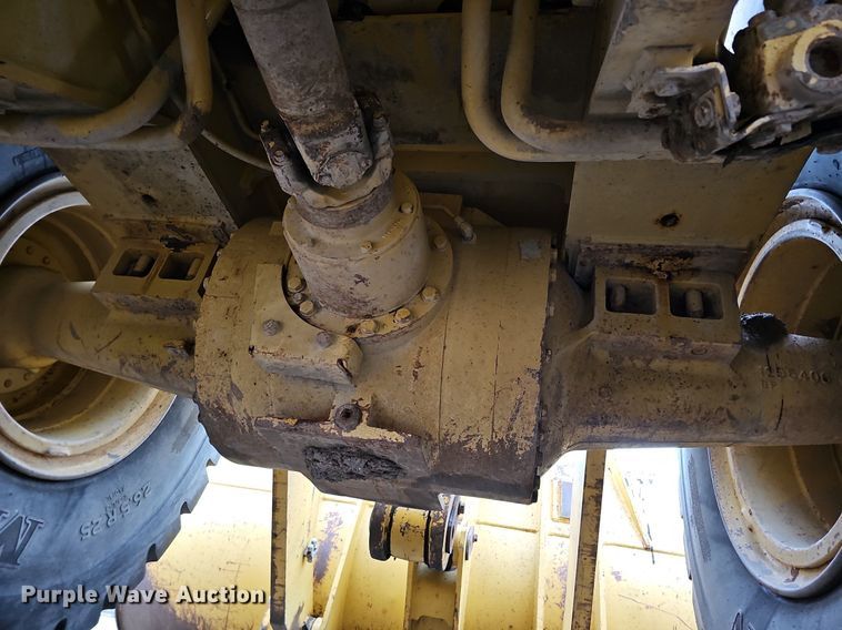 image for item DO4204 Caterpillar 966G  wheel loader