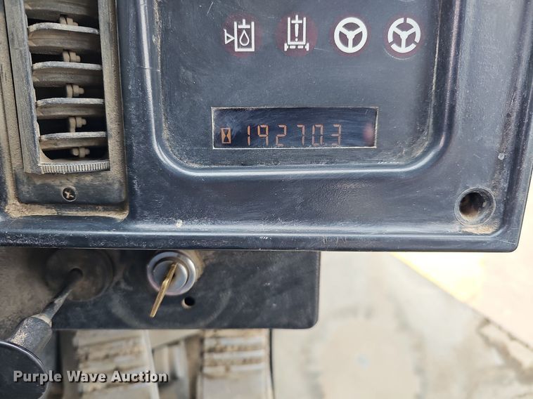 image for item DO4204 Caterpillar 966G  wheel loader