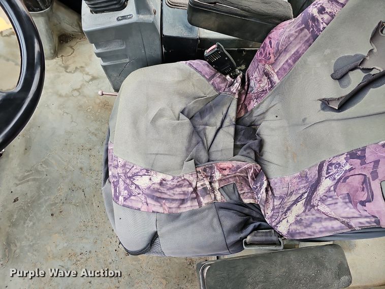 image for item DO4204 Caterpillar 966G  wheel loader