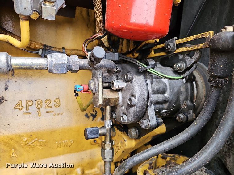 image for item DO4204 Caterpillar 966G  wheel loader