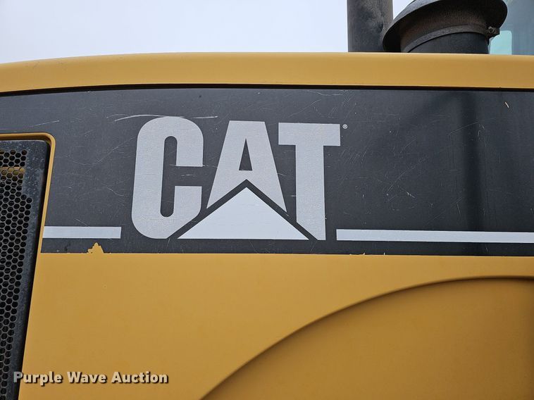 image for item DO4204 Caterpillar 966G  wheel loader