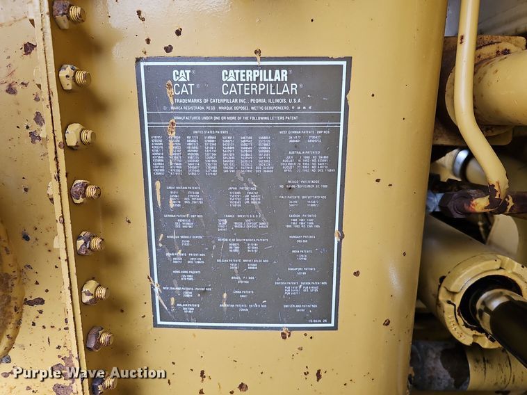 image for item DO4204 Caterpillar 966G  wheel loader