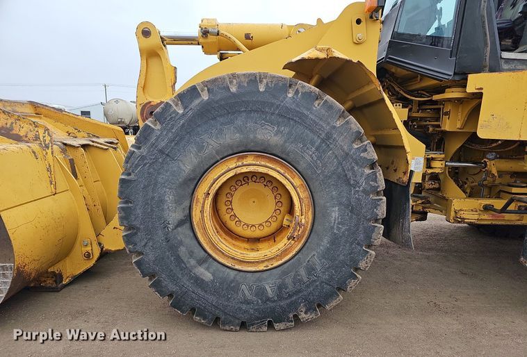 image for item DO4204 Caterpillar 966G  wheel loader