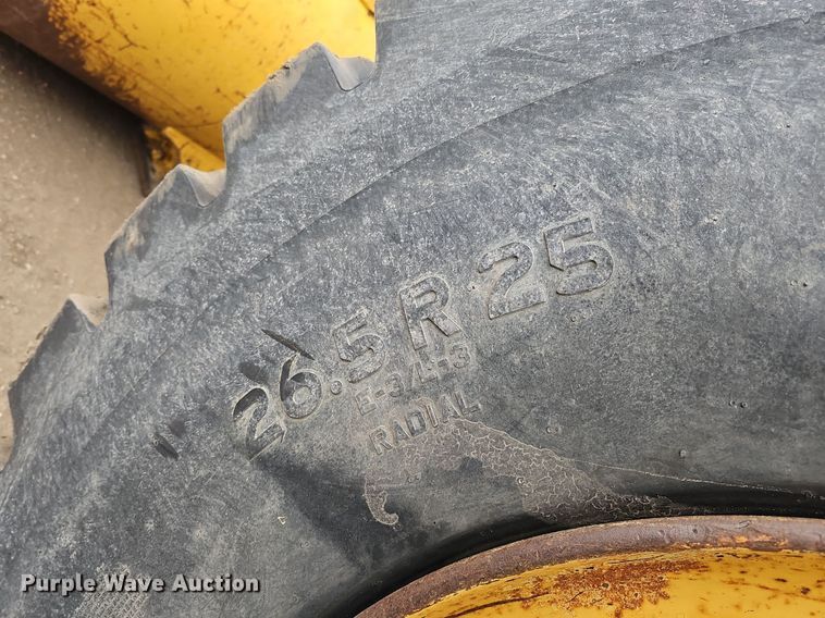 image for item DO4204 Caterpillar 966G  wheel loader