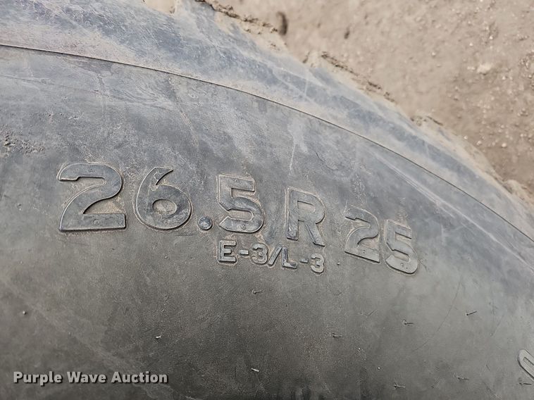 image for item DO4204 Caterpillar 966G  wheel loader