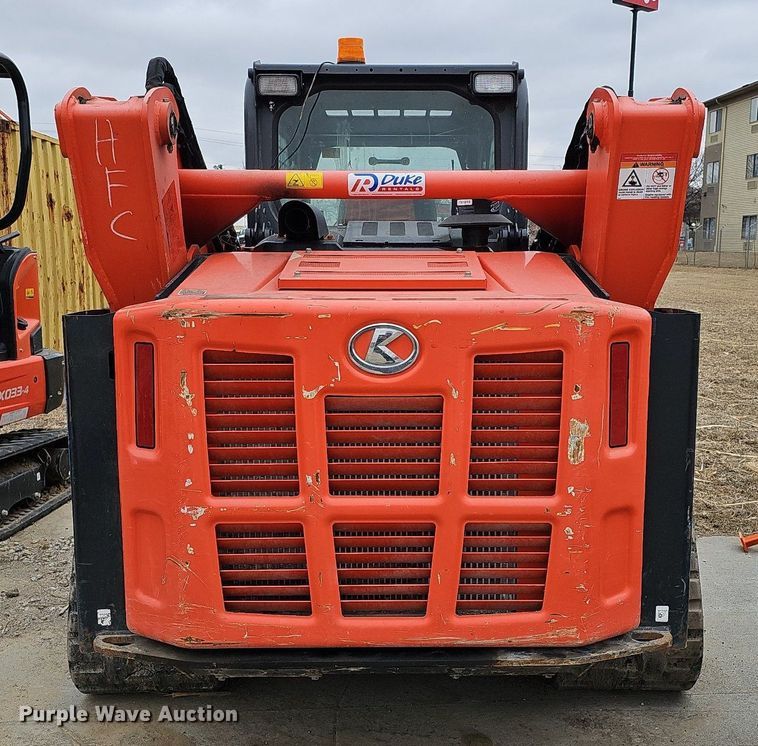 image for item DO4205 2018 Kubota SVL95-2S  tracked skid steer loader