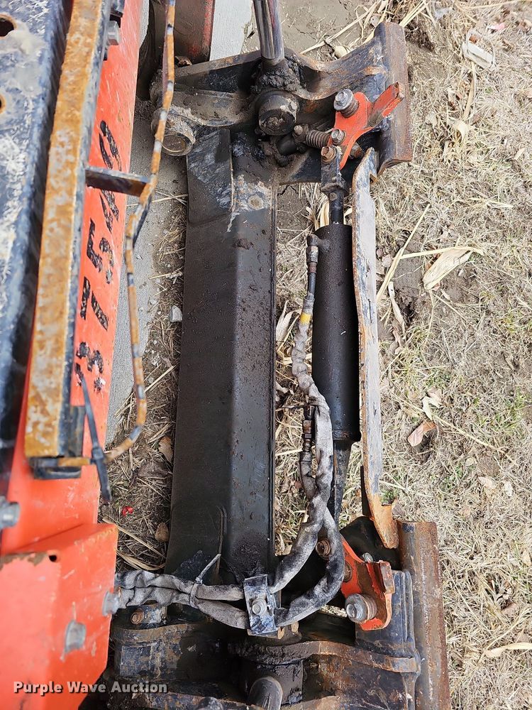 image for item DO4205 2018 Kubota SVL95-2S  tracked skid steer loader