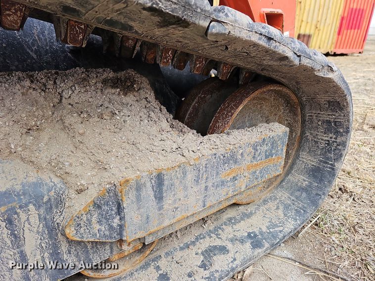 image for item DO4205 2018 Kubota SVL95-2S  tracked skid steer loader