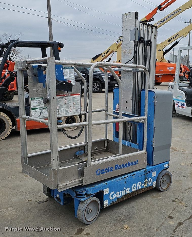 image for item DO4206 2013 Genie GR20  scissor lift
