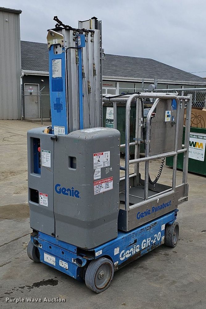 image for item DO4206 2013 Genie GR20  scissor lift