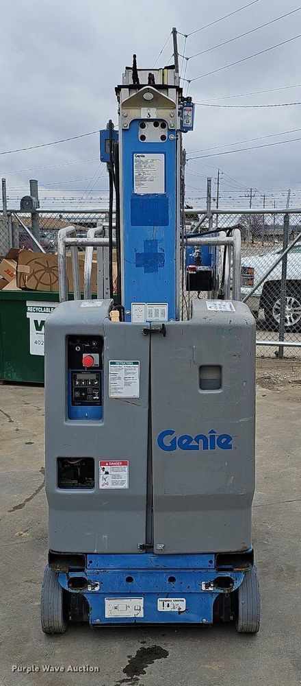 image for item DO4206 2013 Genie GR20  scissor lift
