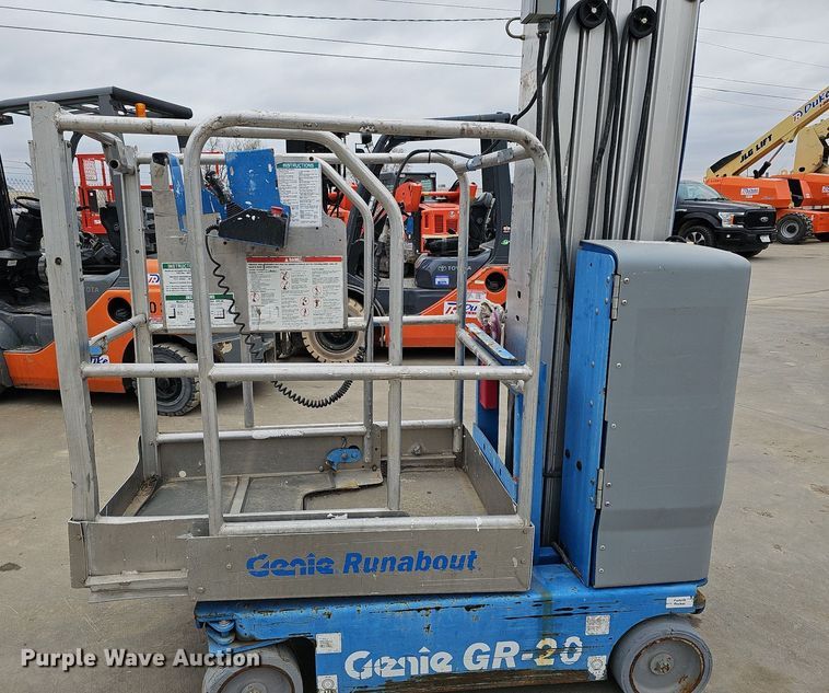 image for item DO4206 2013 Genie GR20  scissor lift