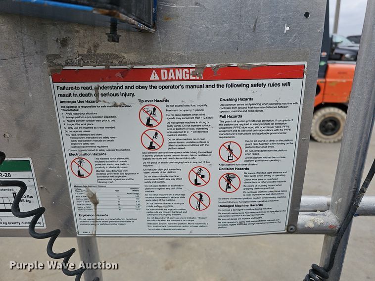 image for item DO4206 2013 Genie GR20  scissor lift