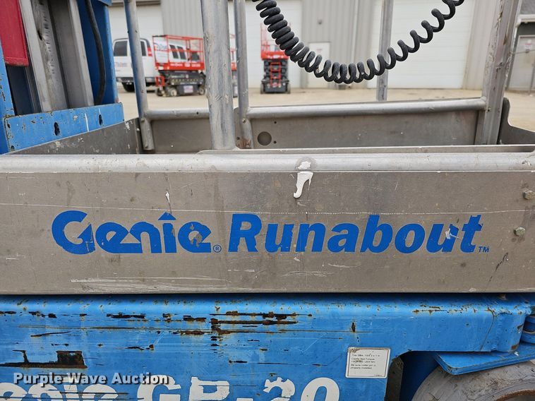 image for item DO4206 2013 Genie GR20  scissor lift