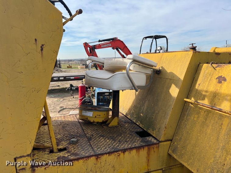 image for item DP0034 Pettibone SM-710  speed mixer tractor