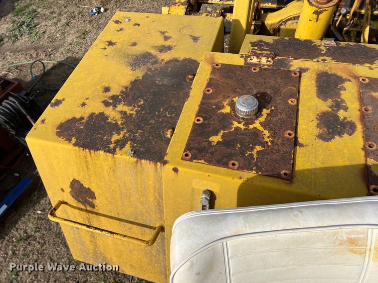 image for item DP0034 Pettibone SM-710  speed mixer tractor