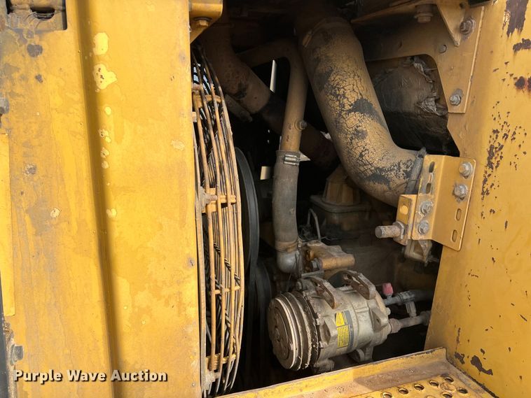 image for item DP0035 1989 Caterpillar 943  track loader