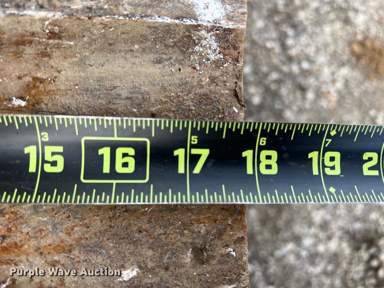 image for item DP0035 1989 Caterpillar 943  track loader