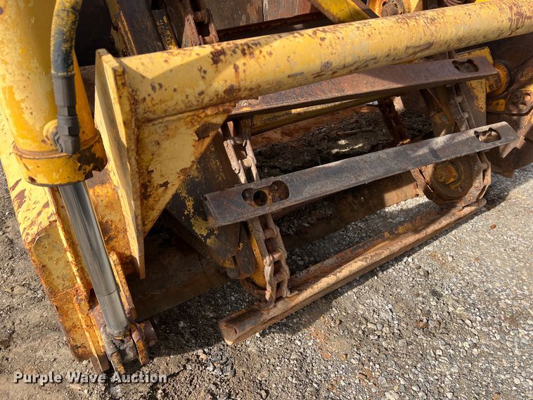 image for item DP0036 1971 International E200  elevating scraper