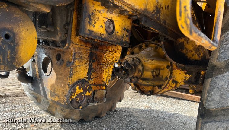 image for item DP0036 1971 International E200  elevating scraper