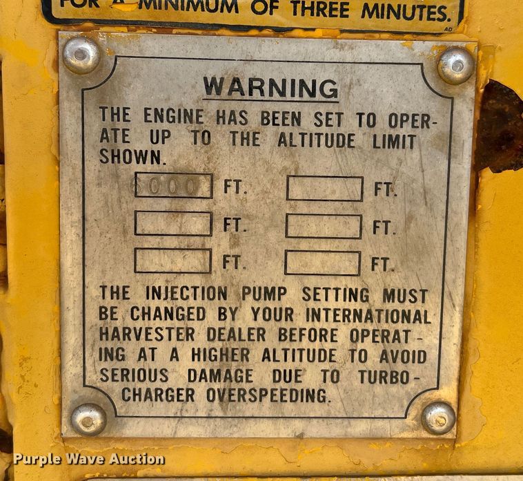 image for item DP0036 1971 International E200  elevating scraper