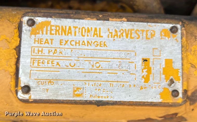 image for item DP0036 1971 International E200  elevating scraper