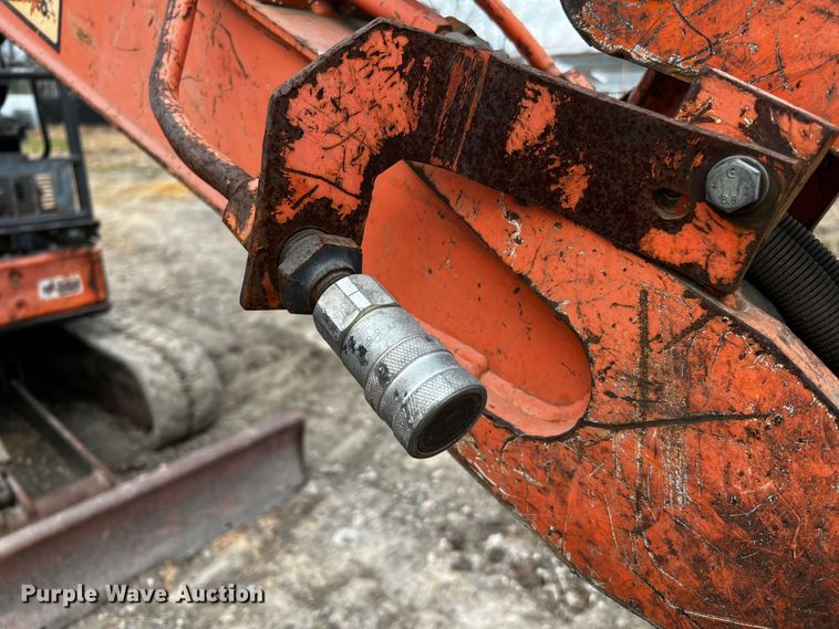 image for item DQ1996 Hitachi ZX35UNA-2  mini excavator